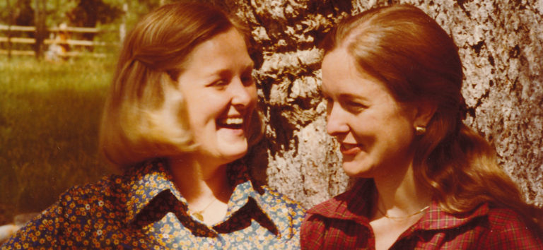 Swanee Hunt and sister Helen LaKelly Hunt