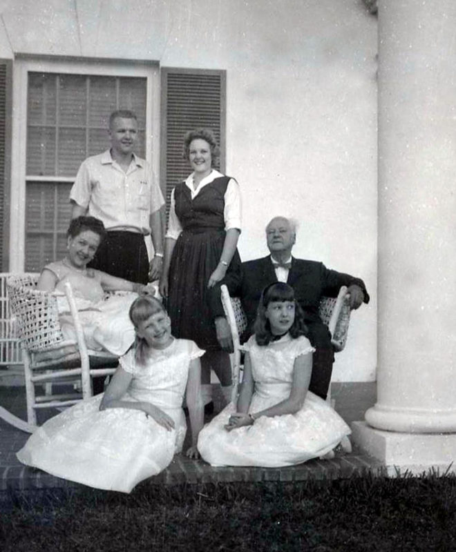 Swanee and family at home, 1961