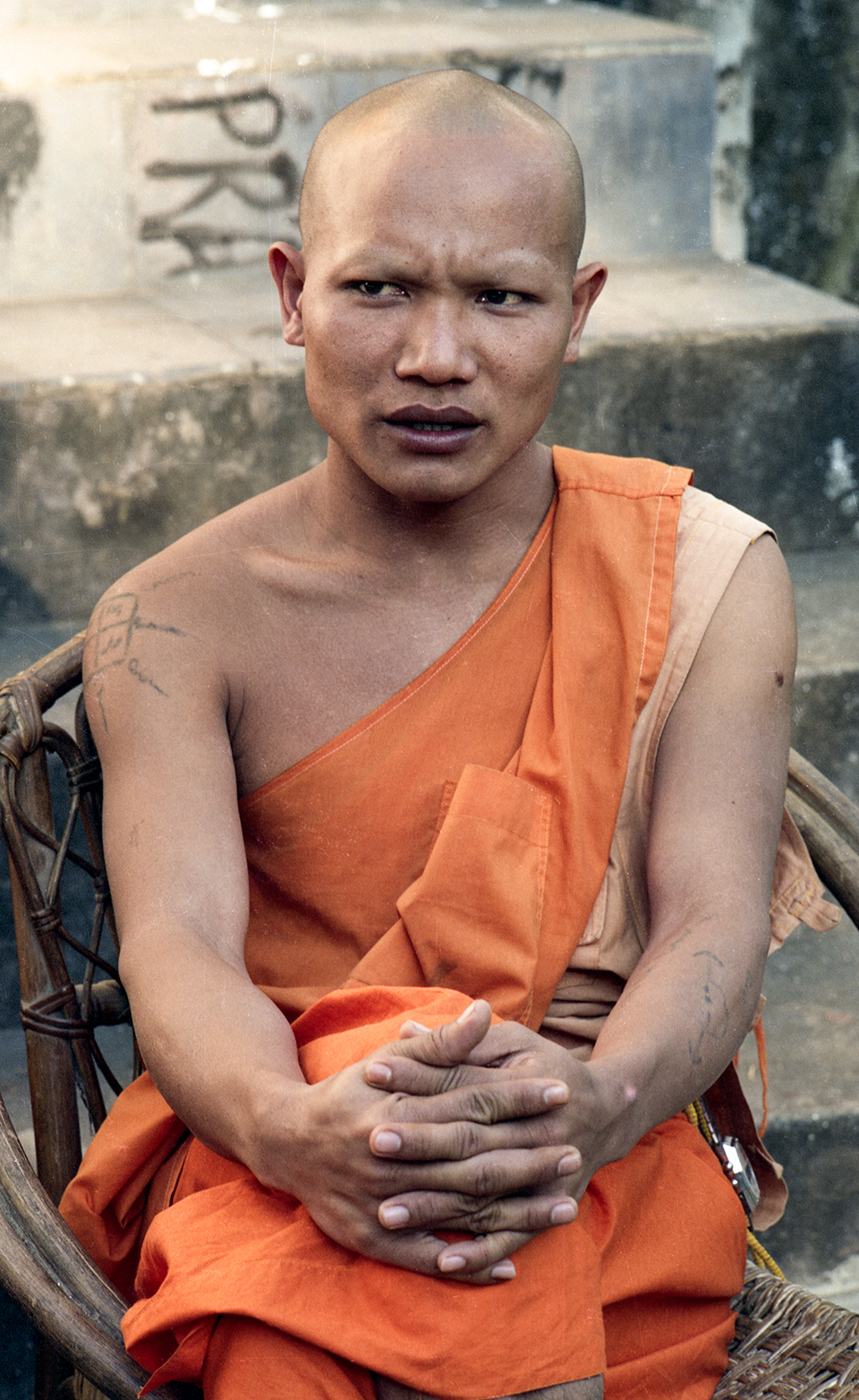 Saffron Power, Laos